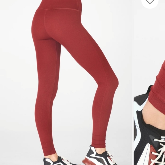 Fabletics High Waisted Sculptknit® Essential Legging / Size M / Umbria Red - Picture 1 of 7
